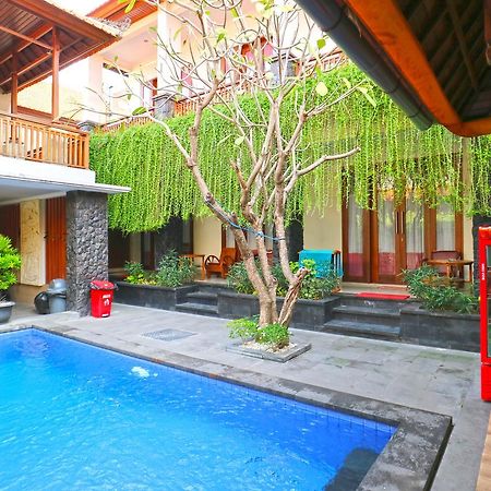 D'Astri Guesthouse Sanur Redpartner Denpasar  Exterior photo