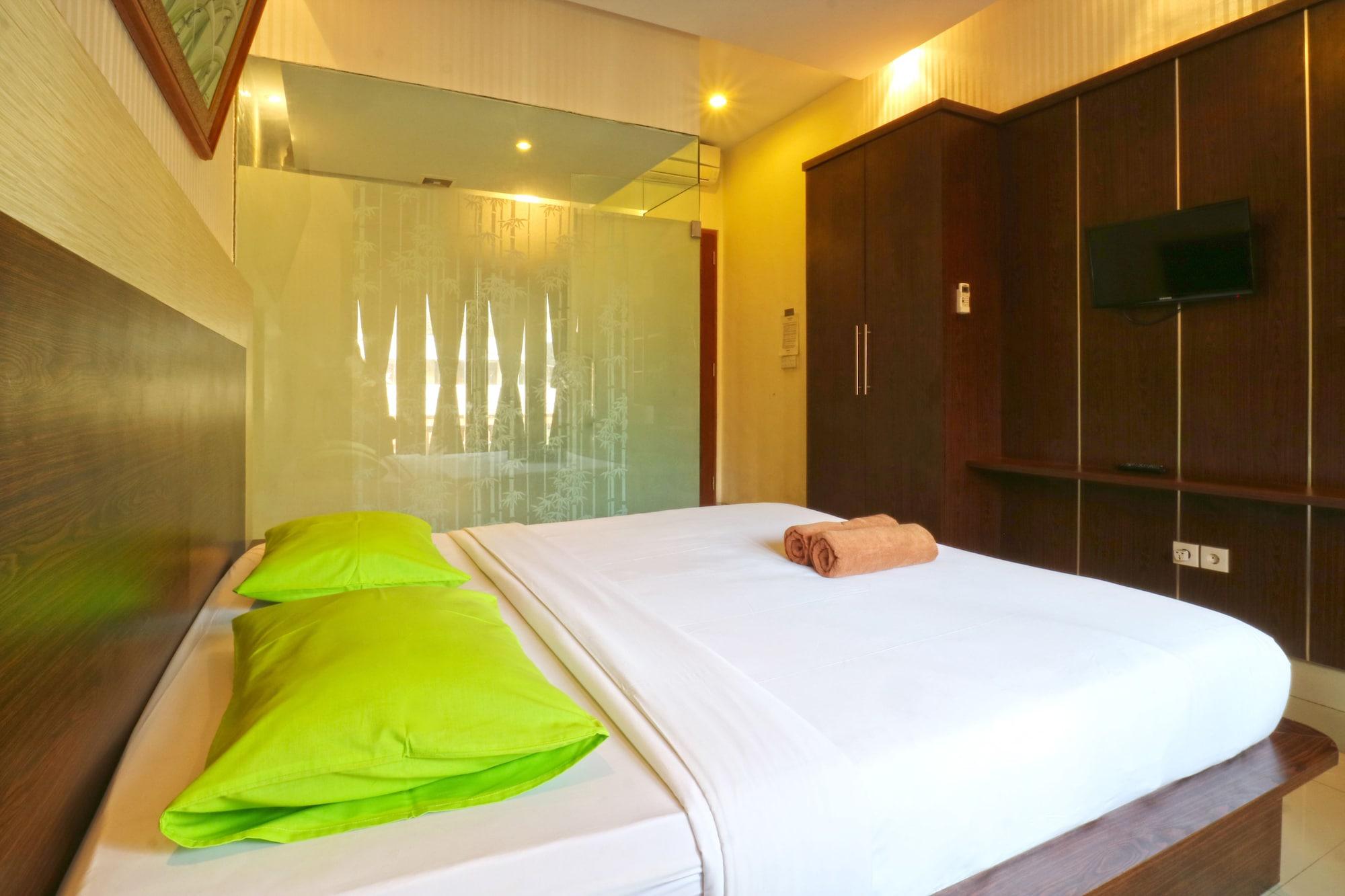 D'Astri Guesthouse Sanur Redpartner Denpasar  Exterior photo