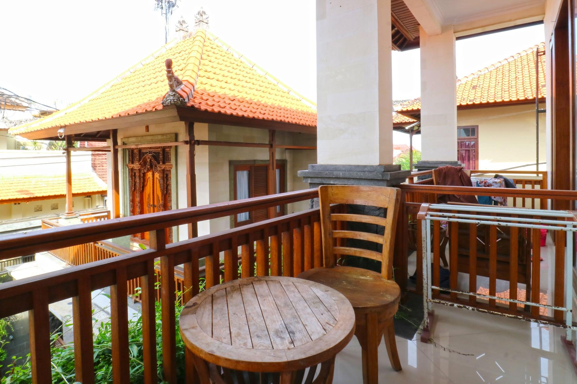 D'Astri Guesthouse Sanur Redpartner Denpasar  Exterior photo