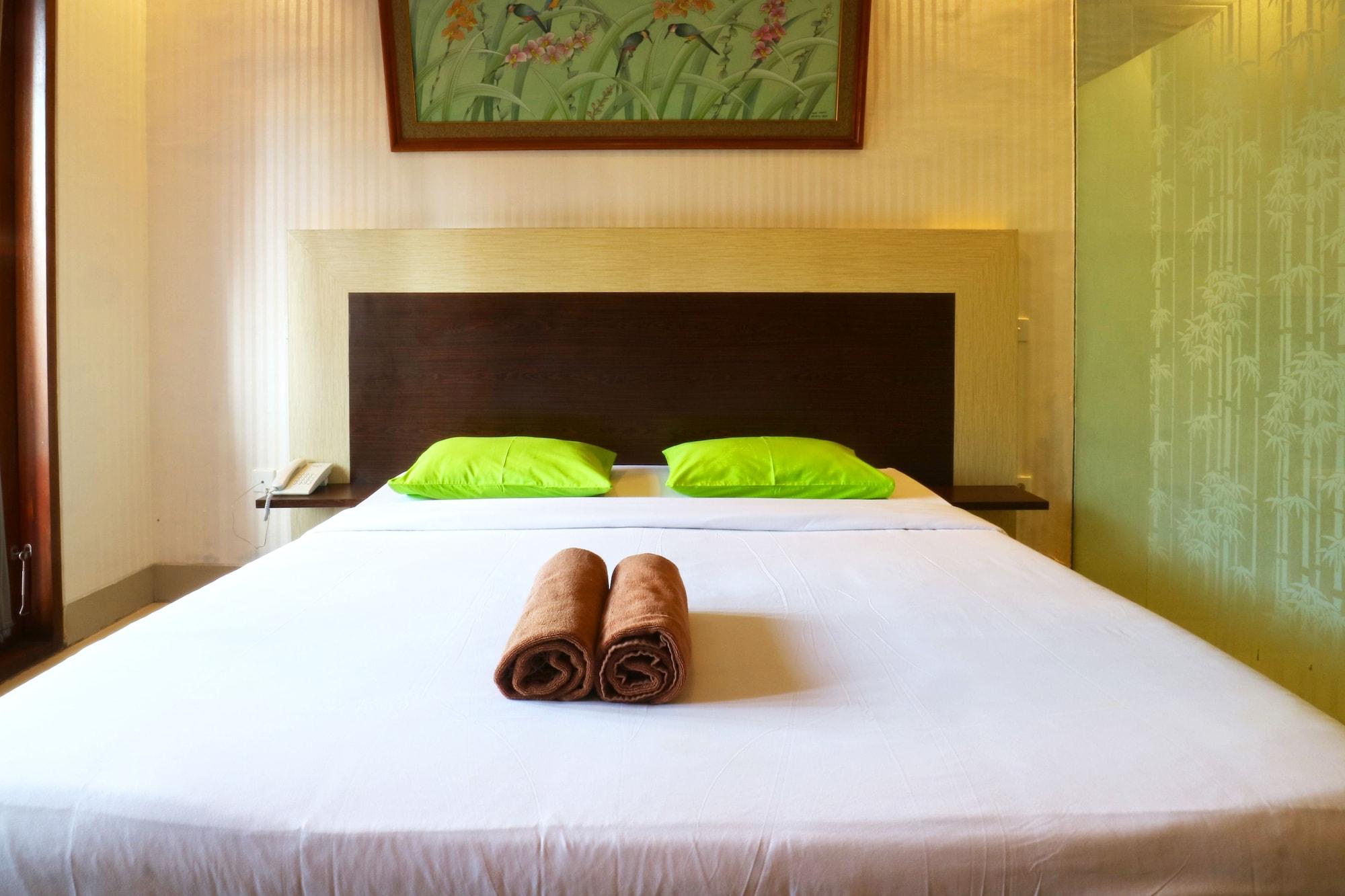 D'Astri Guesthouse Sanur Redpartner Denpasar  Exterior photo